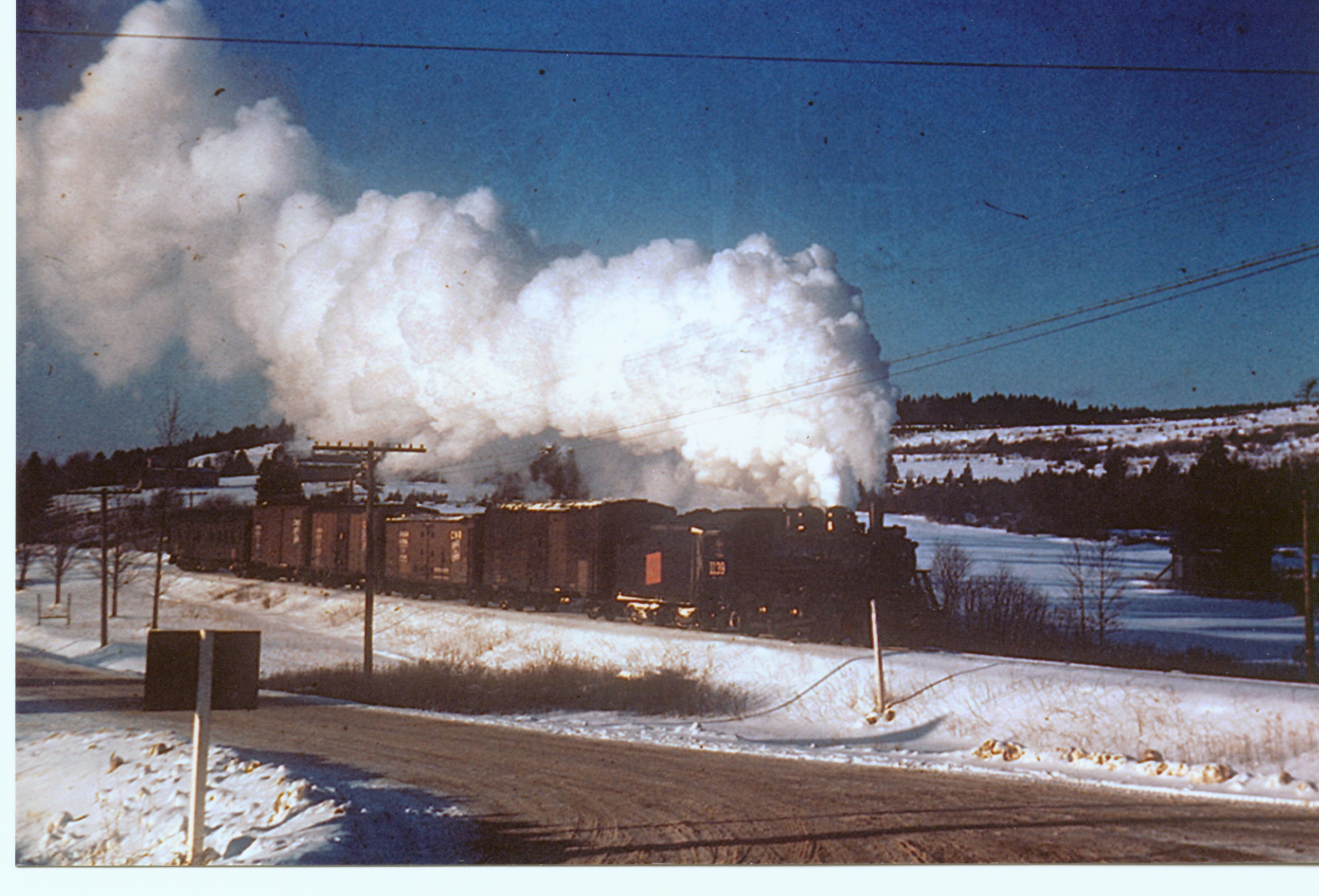 Late 1950s ... the last steam train to Middleton, photo from Duane Porter (HSRM) 