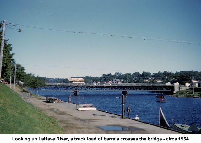 A picnic along the River? -- from Paul Harmon, photo by Neil Gillis around 1954