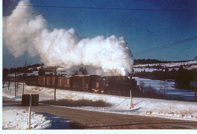 Late 1950s ... the last steam train to Middleton, photo from Duane Porter (HSRM)