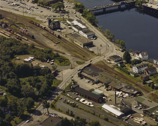 Bridgewater train yard, 1970s, photo from Duane Porter (HSRM) 