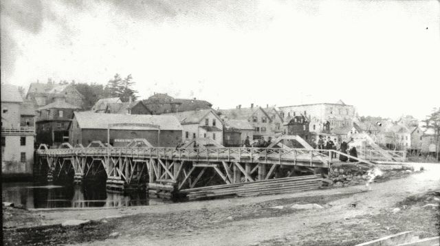 1885 - 'Crib-Work' style bridge, photo source unknown 