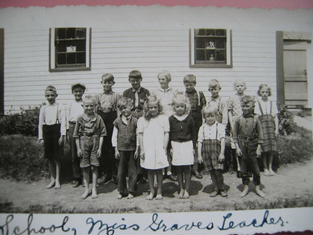 1941 - Lower Northfield Class, photo from Lana Veinotte 